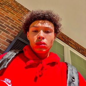 Meet your Posher, Donovan